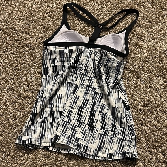 Women’s Tankini Top *bottoms not included - Picture 3 of 3